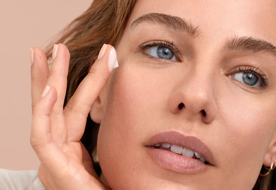 The Best Way to Apply Skin Care Products